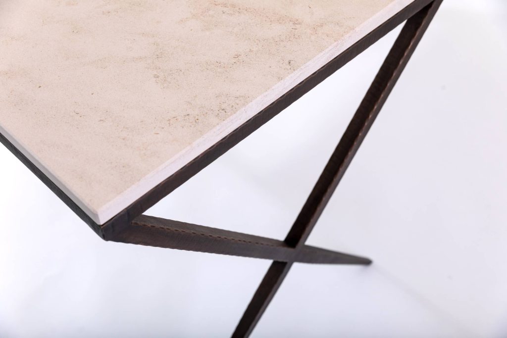 Criss Cross Console