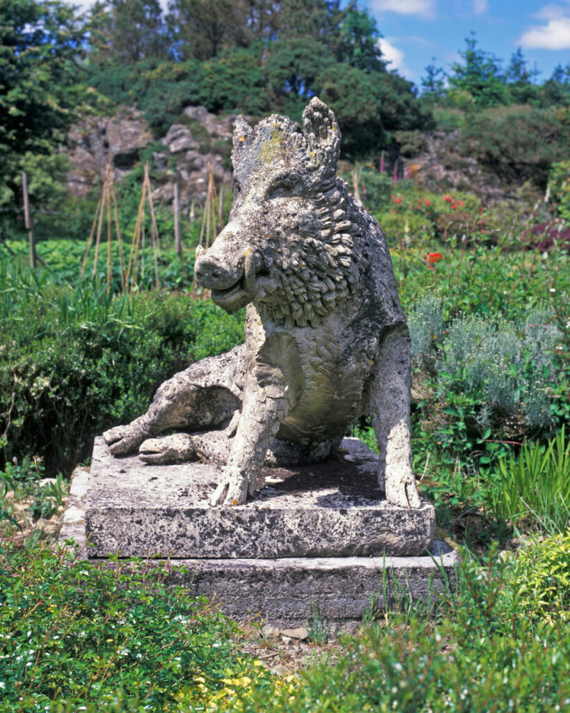 Uffizi Boar In Situ 3